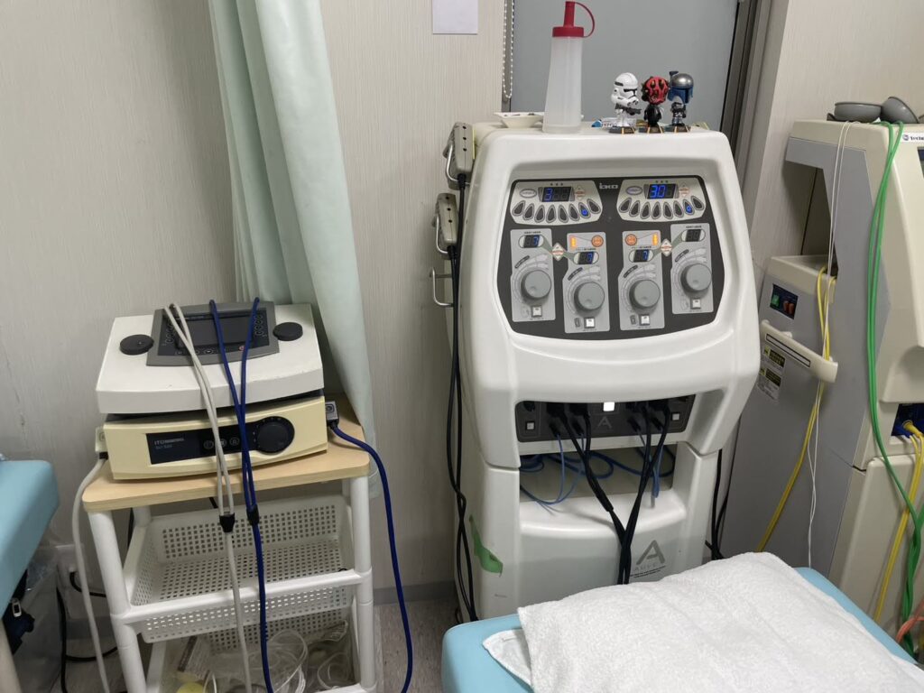 治療機械04_かわひがし整骨院